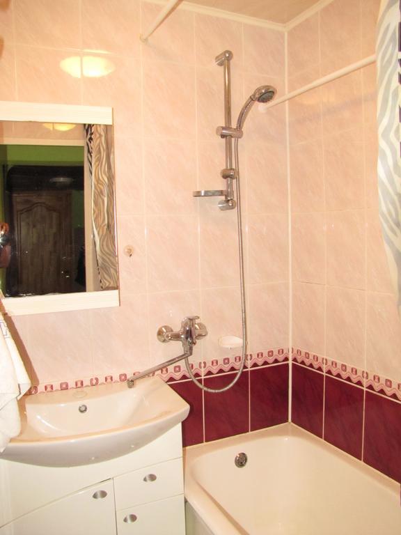 A Comfortable 18M Room With Balcony 塔林 外观 照片