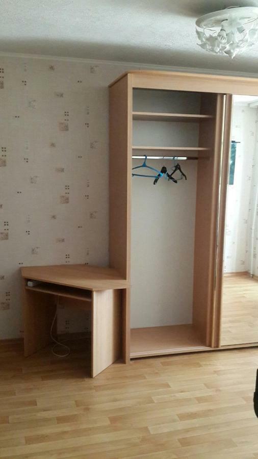 A Comfortable 18M Room With Balcony 塔林 外观 照片